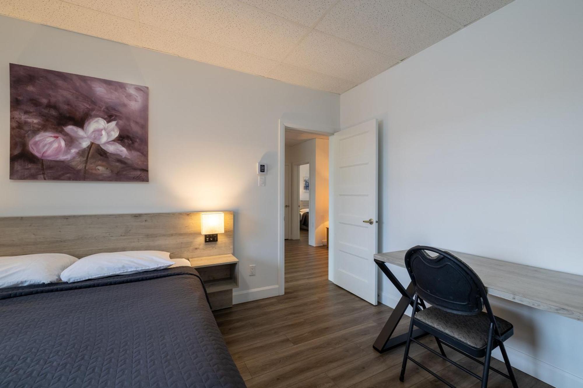 Motel Et Condo Chez Charley Sainte-Anne-de-Beaupré Exteriér fotografie