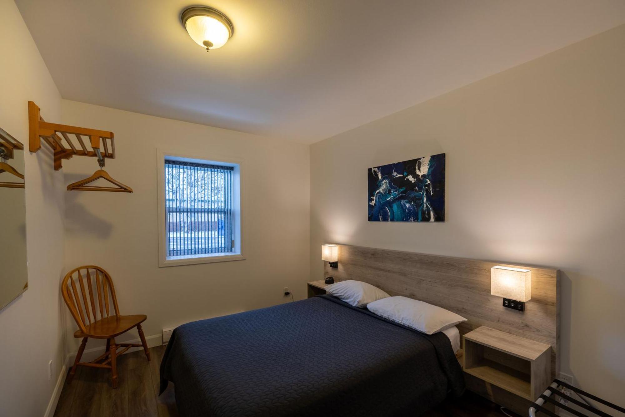 Motel Et Condo Chez Charley Sainte-Anne-de-Beaupré Exteriér fotografie