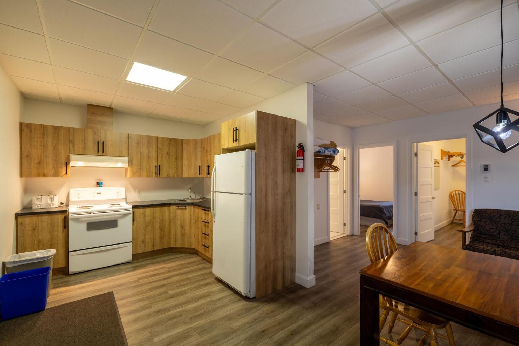 Motel Et Condo Chez Charley Sainte-Anne-de-Beaupré Exteriér fotografie